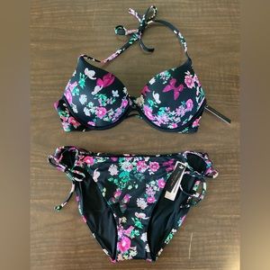 NWT Brand New Victoria’s Secret Bombshell Push-up Bikini 34B Medium